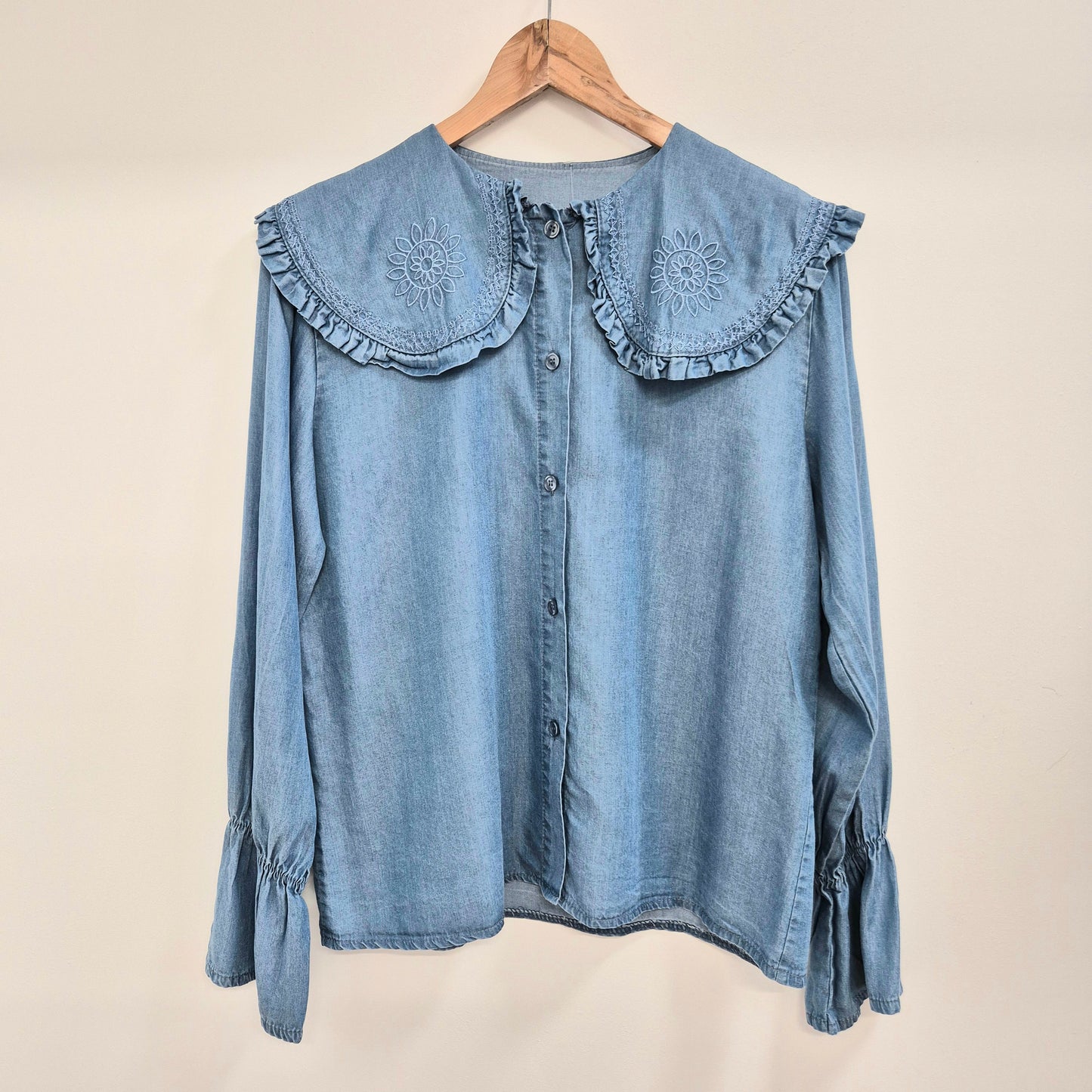 Aponi Collared Prairie Blouse in Denim Blue