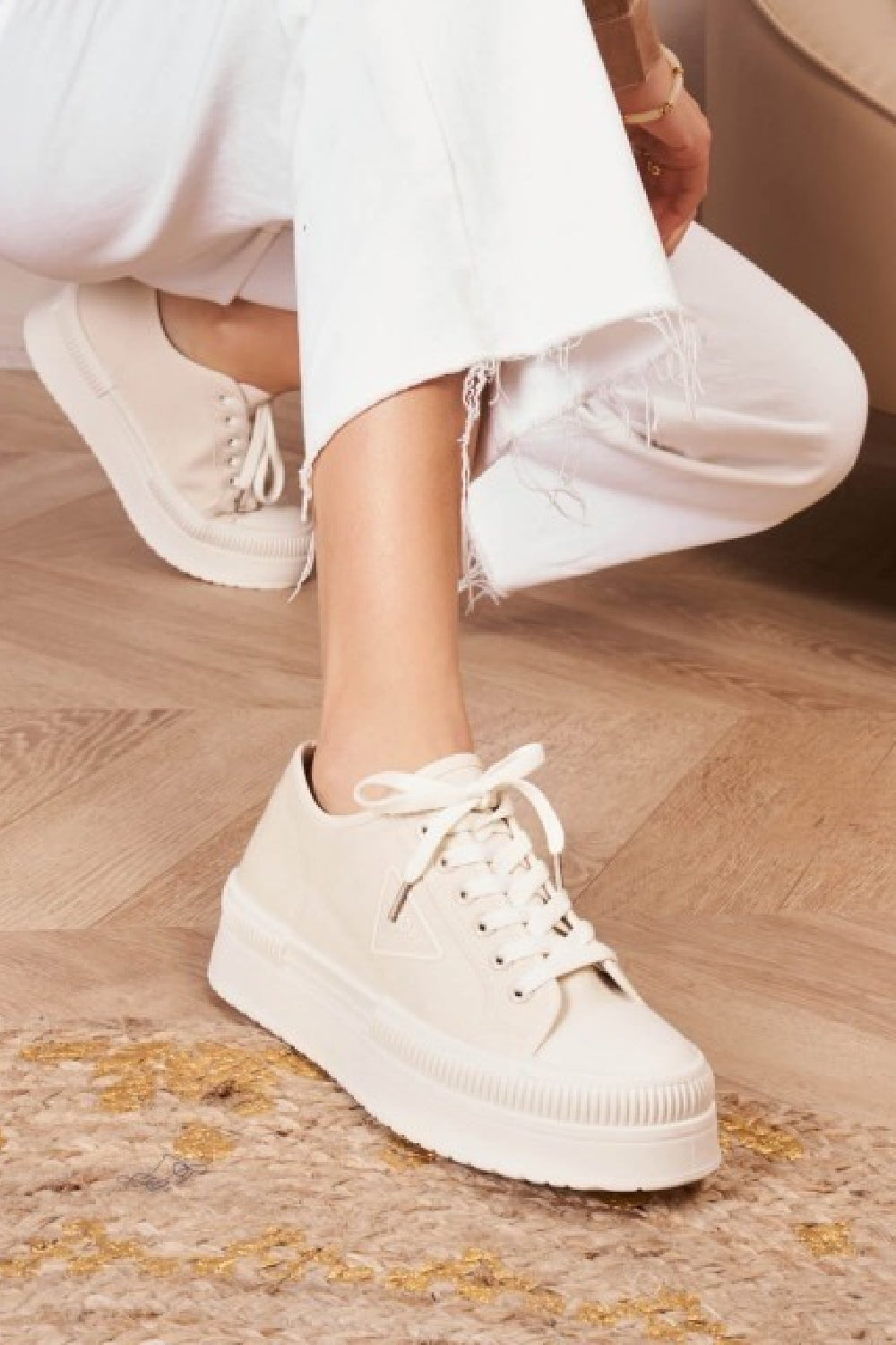 Elle Canvas Sneakers