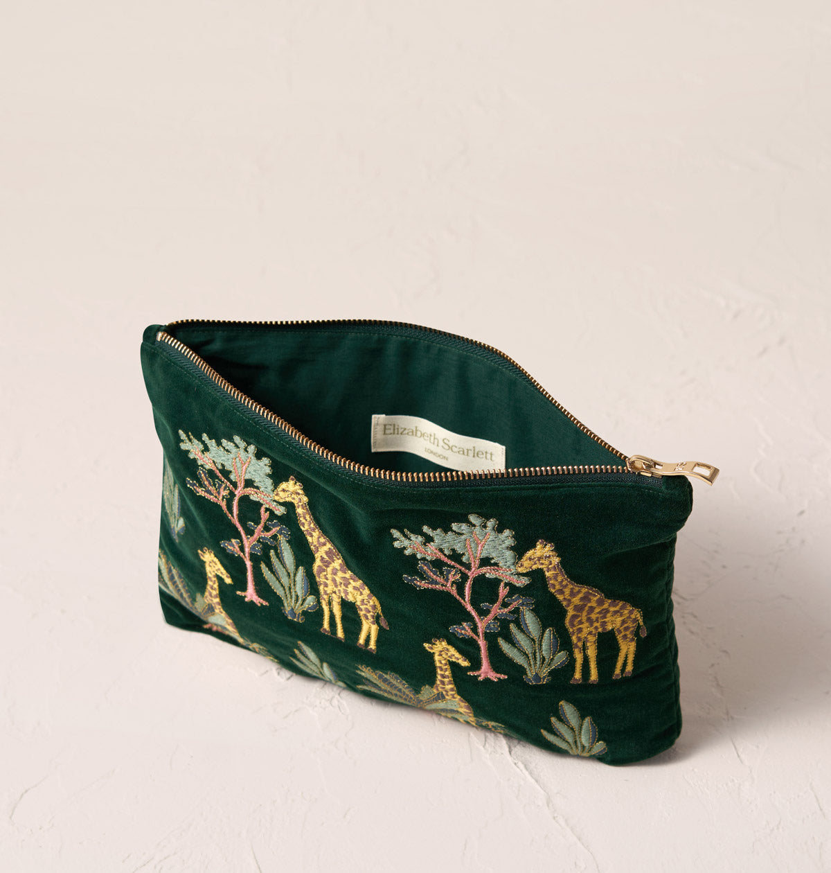 Giraffe Everyday Pouch in Forest