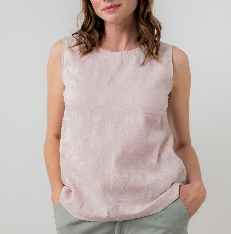 Lily & Me Cora Jacquard Vest in Soft Pink