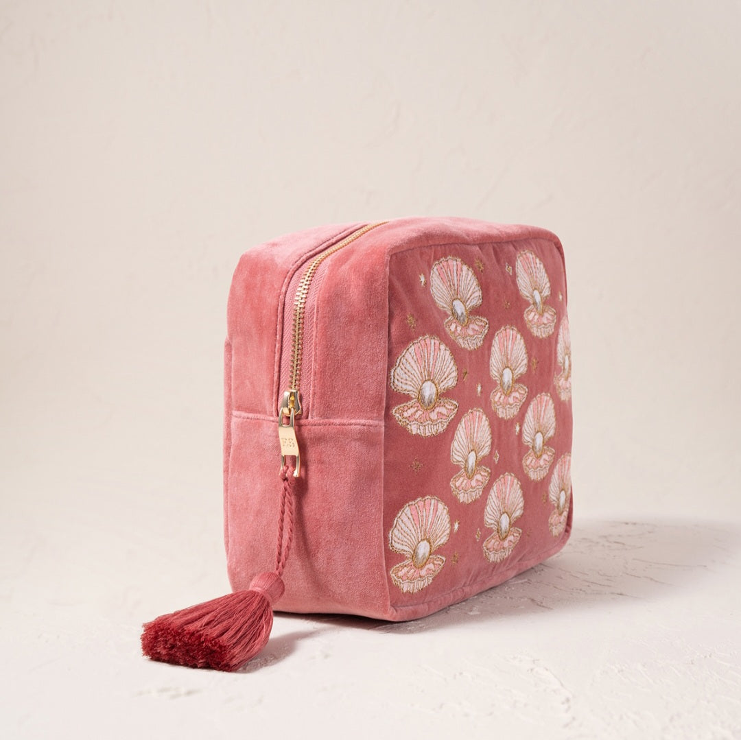 Pearl Shell Rose Pink Wash Bag