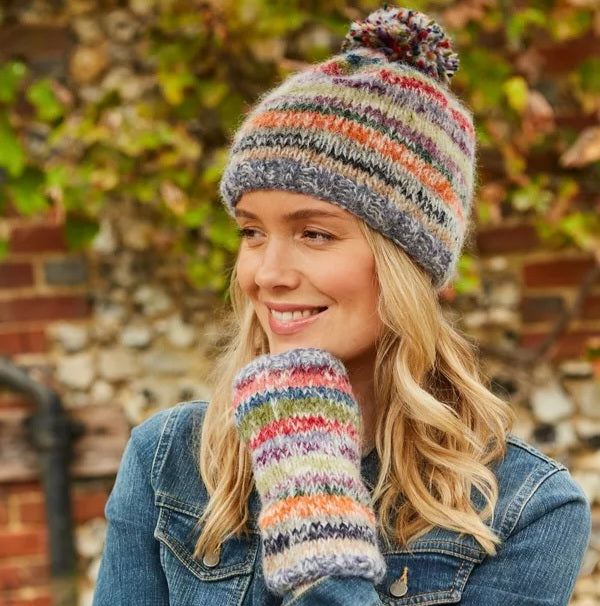 Coroico Bobble Beanie