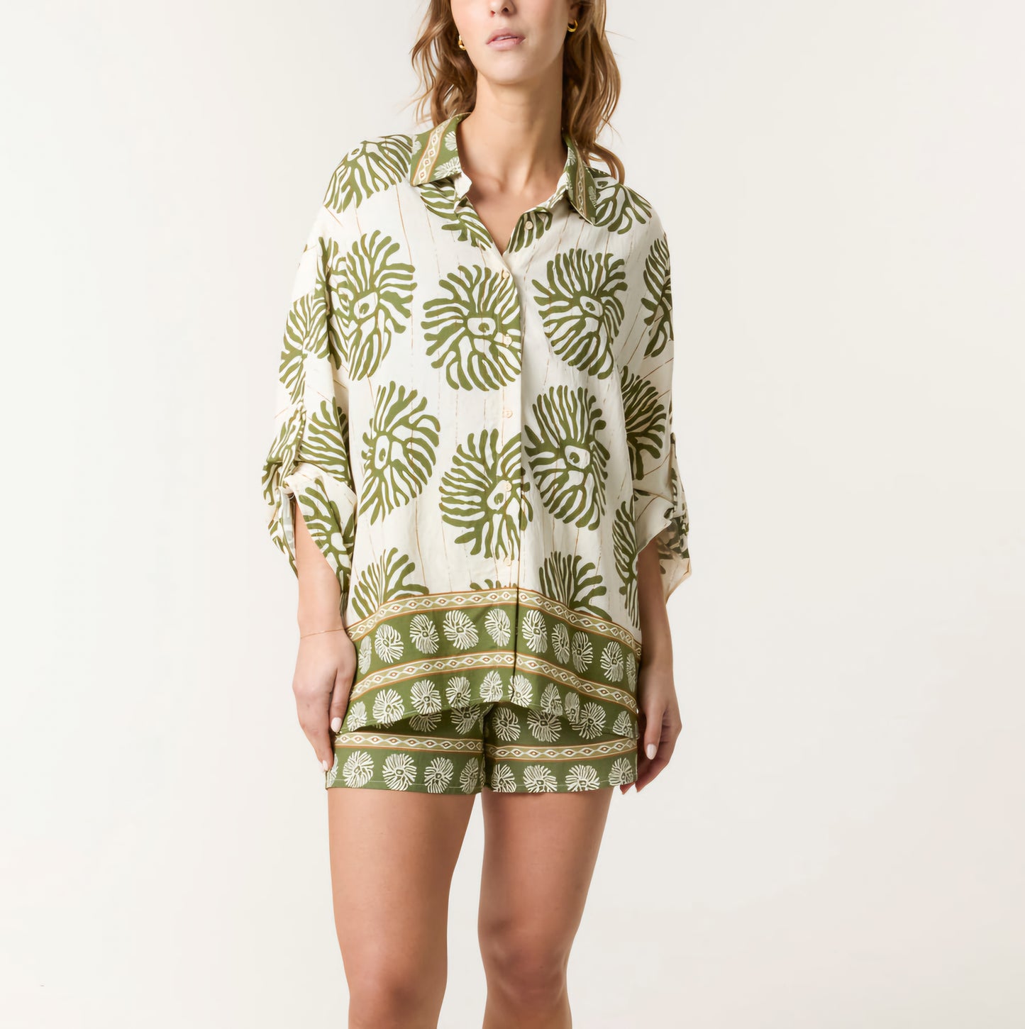 Fara Oversized Shirt in Olive