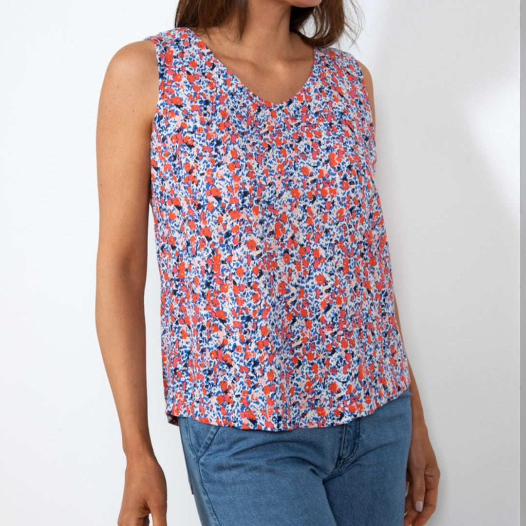 Lily & Me Alicia Vest Top in Sunset