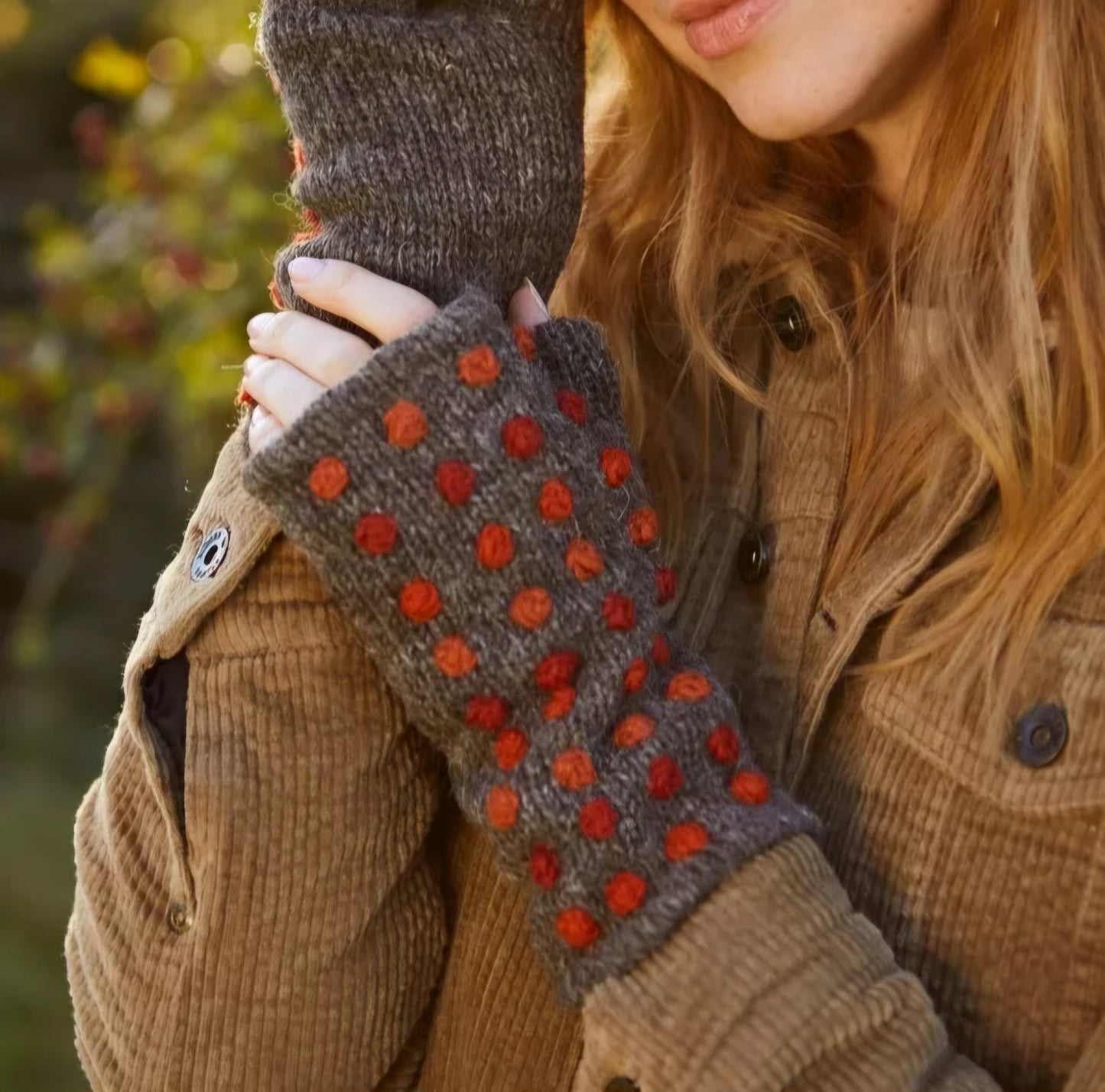 Kew Handwarmers in Bark