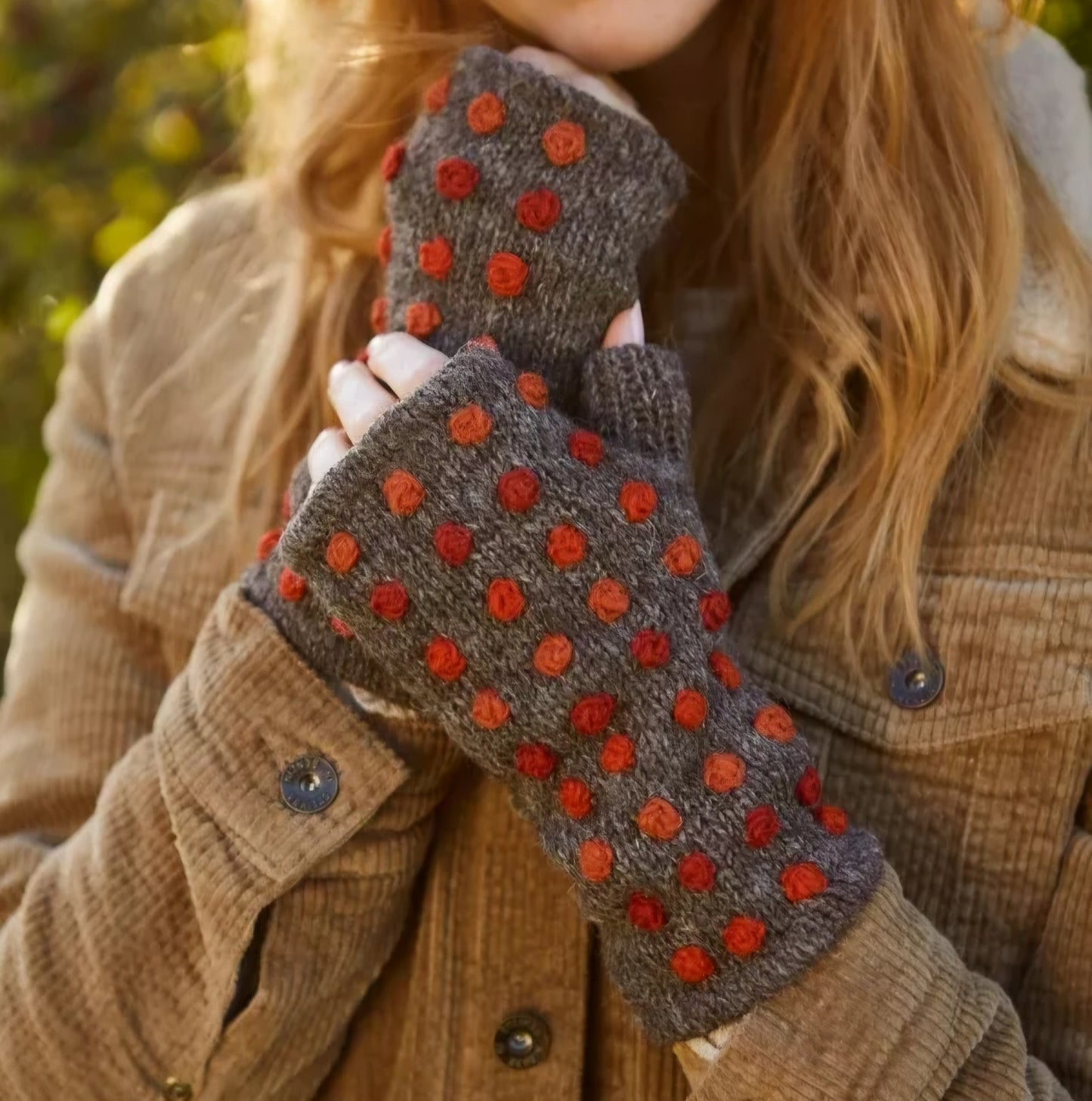 Kew Handwarmers in Bark